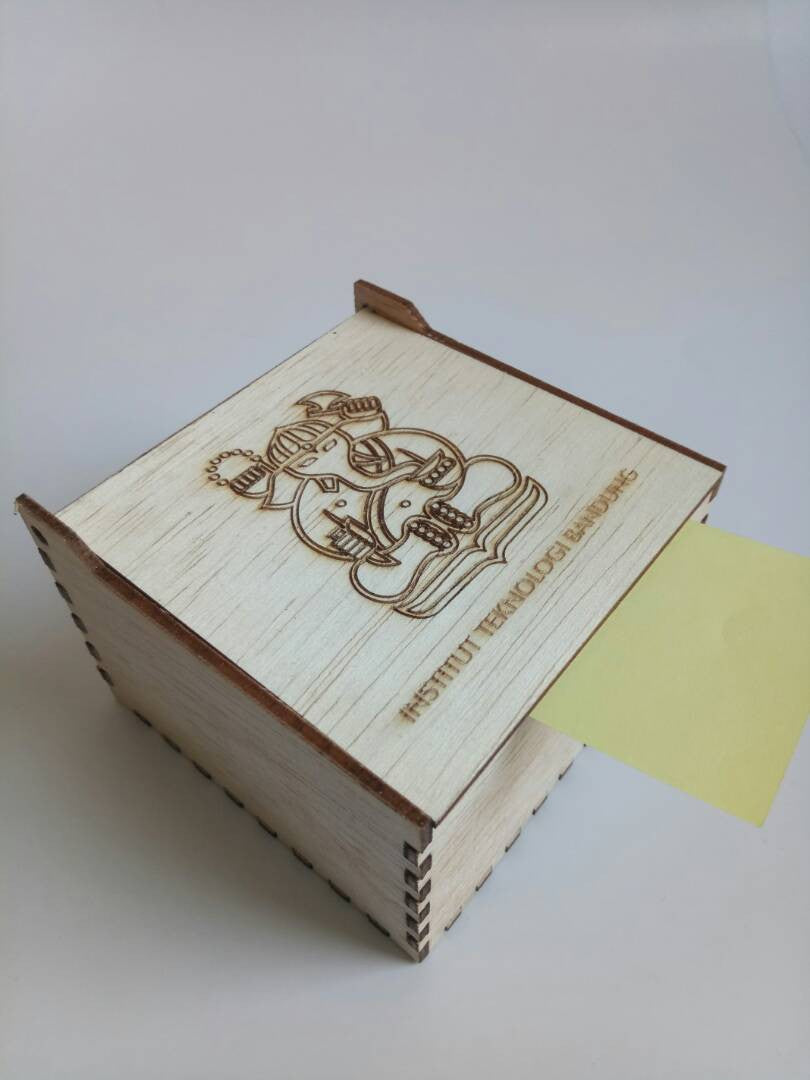 Post IT Stationeries Box