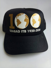 Topi ITB 100 tahun hitam banner emas