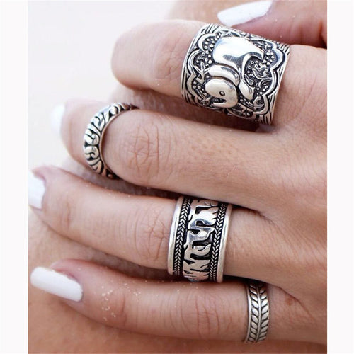 Bohemian Style 4pcs/Pck Vintage Anti Silver Color Rings Elephant Totem Leaf Lucky Rings Set for Women Gift